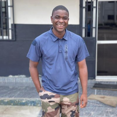 CheikhTibou's tweet photo. #NouvellePhotoDeProfil https://t.co/6JCkJZb8SM