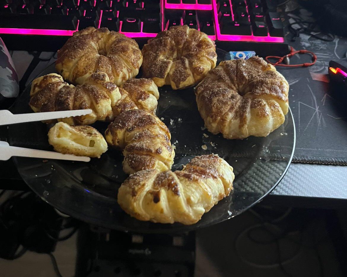 made apple things. it was peak
