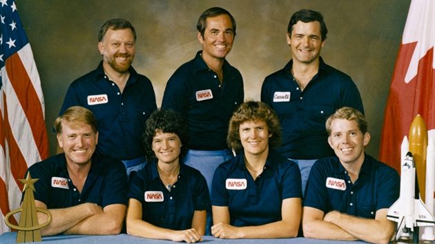 mariobianchi18's tweet image. Il #5ottobre 1984 3 primati con la missione dello #SpaceShuttle Challenger. Kathryn Sullivan è la prima donna americana ad effettuare una camminata spaziale, Marc Garneau il primo canadese nello spazio ed infine per la prima volta sono presenti due donne in una missione spaziale.