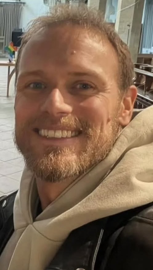 Pam1904_'s tweet image. Good morning, I wish everyone a wonderful Sunday with new &quot;SAMSHINE&quot; ❤️❤️🔥❤️❤️🔥
@SamHeughan