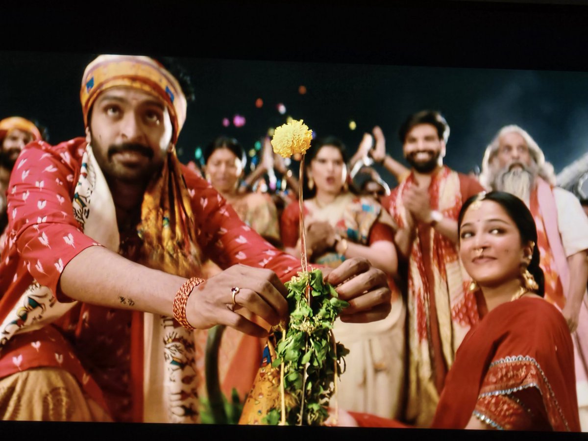 GulshanKum6415's tweet image. Just watched Ghaati — an absolute must-watch! 🔥 Anushka Shetty is simply superb, delivering one of her best performances yet. 👏 #Ghaati #AnushkaShetty #MustWatch