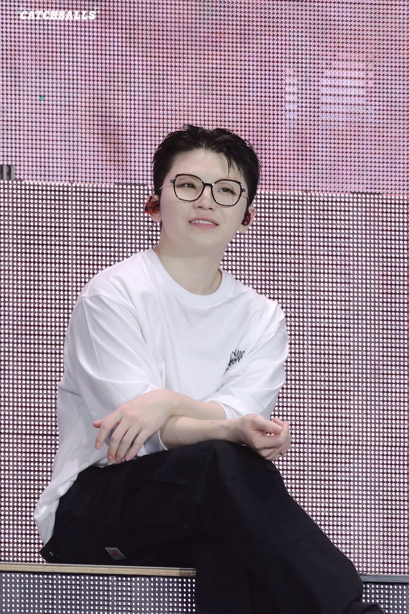 Catchballs57237's tweet photo. 241013 RIGHT HERE IN GOYANG

D-525

#세븐틴 #우지 #이지훈 
#SEVENTEEN #WOOZI #ウジ
#李知勳 https://t.co/s8Kj0qjNhh