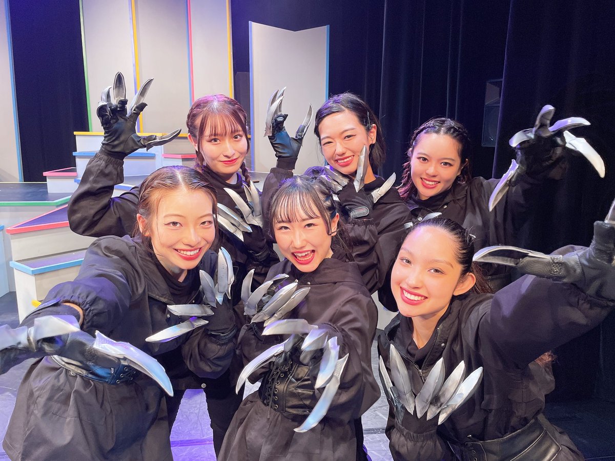 Sukegawa_Ayamin's tweet photo. #ネプテューヌ #ネプミュ2025
ラスト16:00〜の大千穐楽のみとなりました!!!
これまで見にきてくださった皆様、そして応援札送ってくださったファンの皆様ありがとうございます😭💖💖💖

大好きなアンサンブルメンバーと大千穐楽頑���るぞ⚔️💥⚡️
さいっっっこうに楽しんでね🙌🏻 https://t.co/KDsXk1bbPl