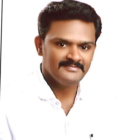 நமக்கு நெருக்கமானவர்கள் பயணிக்கும் போது பத்திரமா பார்த்துப் போங்க என்று கவனப்படுத்தியே பயணம் மேற்கொள்ளச் செய்கிறோம். சில கவனப் பிசகாலோ அல்லது சாலை இடையூறுகளாலோ அவர்கள் விபத்தைச் சந்திக்க நேரும்போது மனம் அதிர்ச்சியடைகிறது. 

அதிமுக செய்தித் தொடர்பாளர் சகோதரர் கல்யாணசுந்தரம்