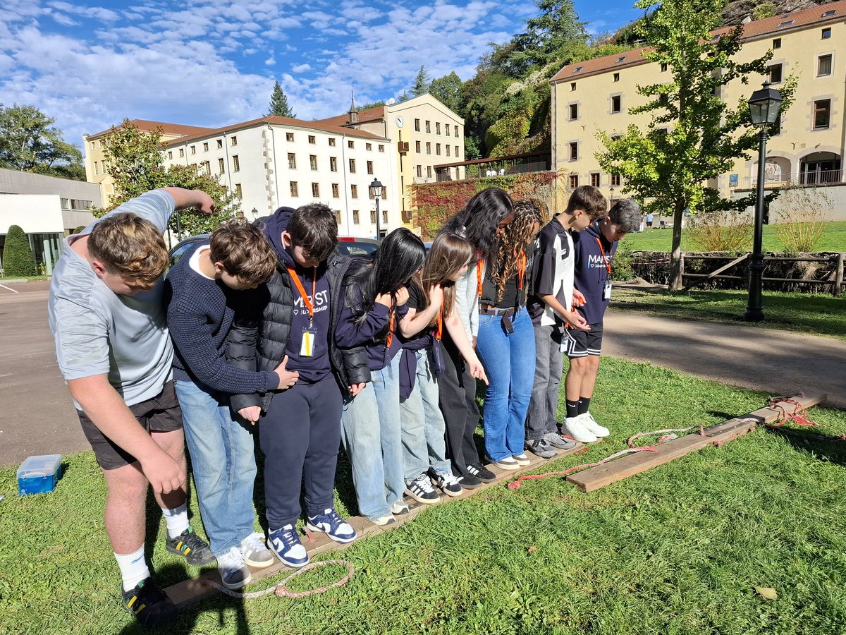 MissG_RE tweet media