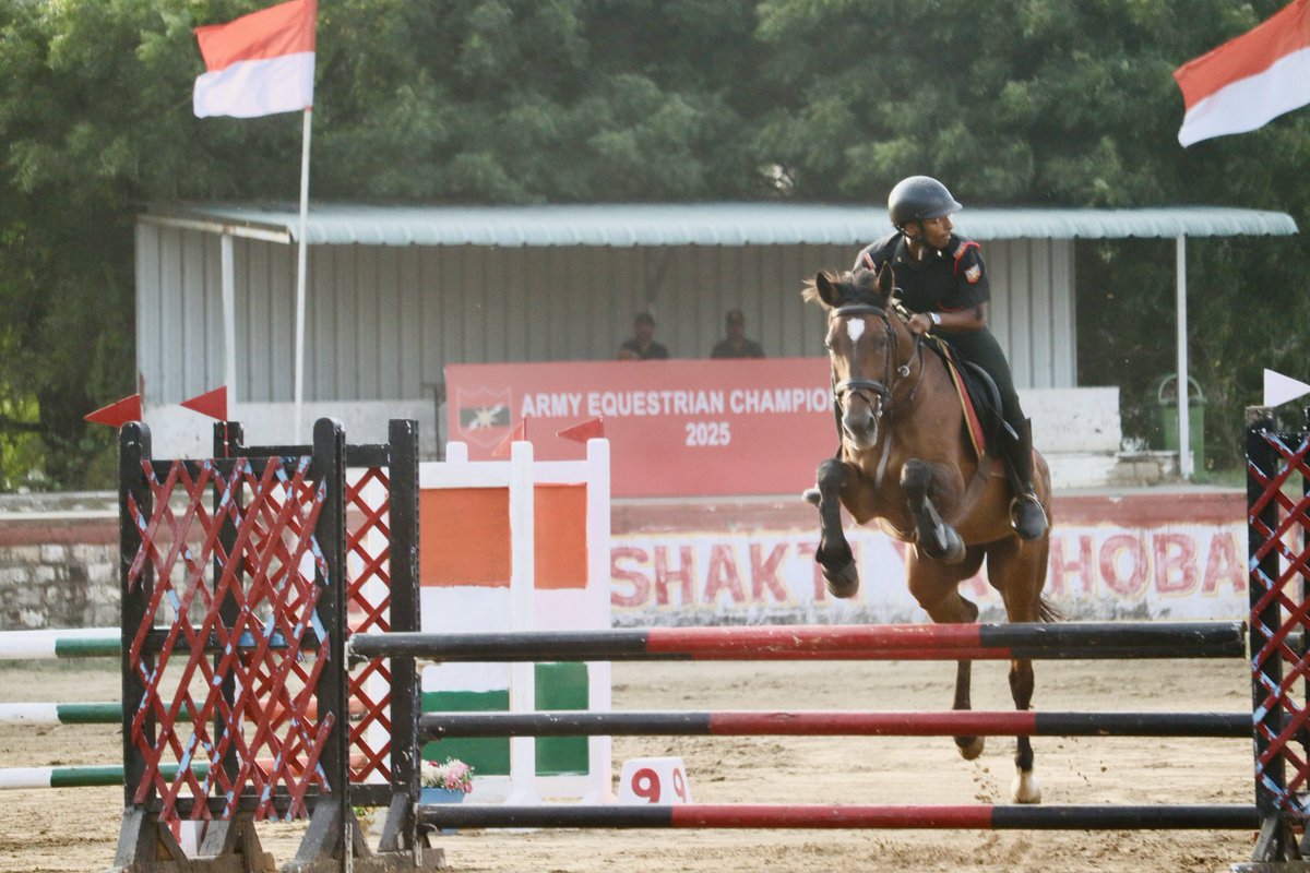IMA_IndianArmy's tweet image. #Army_Equestrian_Championship, 2025, Jaipur 

Team #IMA Outstanding performance with 7 Gold🏅, 1 Silver🥈 &amp;amp; 3 Bronze🥉 in Show Jumping &amp;amp; Tent Pegging events.

#Precision #Skill #Teamwork
True to the spirit of the Academy
🇮🇳
#IndianArmy 
#IMA 
#Equestrian 
@artrac_ia 
@adgpi