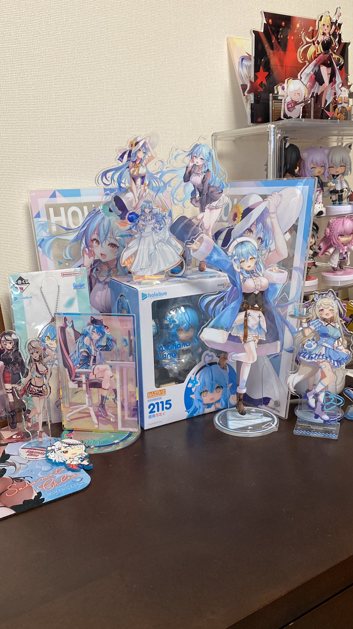 雪花ラミィ サイバー衣装記念 4点セット 雪花ラミィ グッズセット