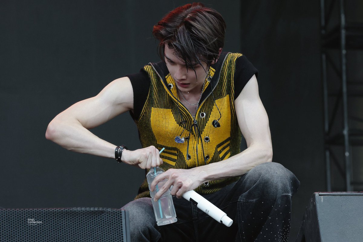 sclover_012's tweet image. 오늘의 정성찬은 뭘까…😳