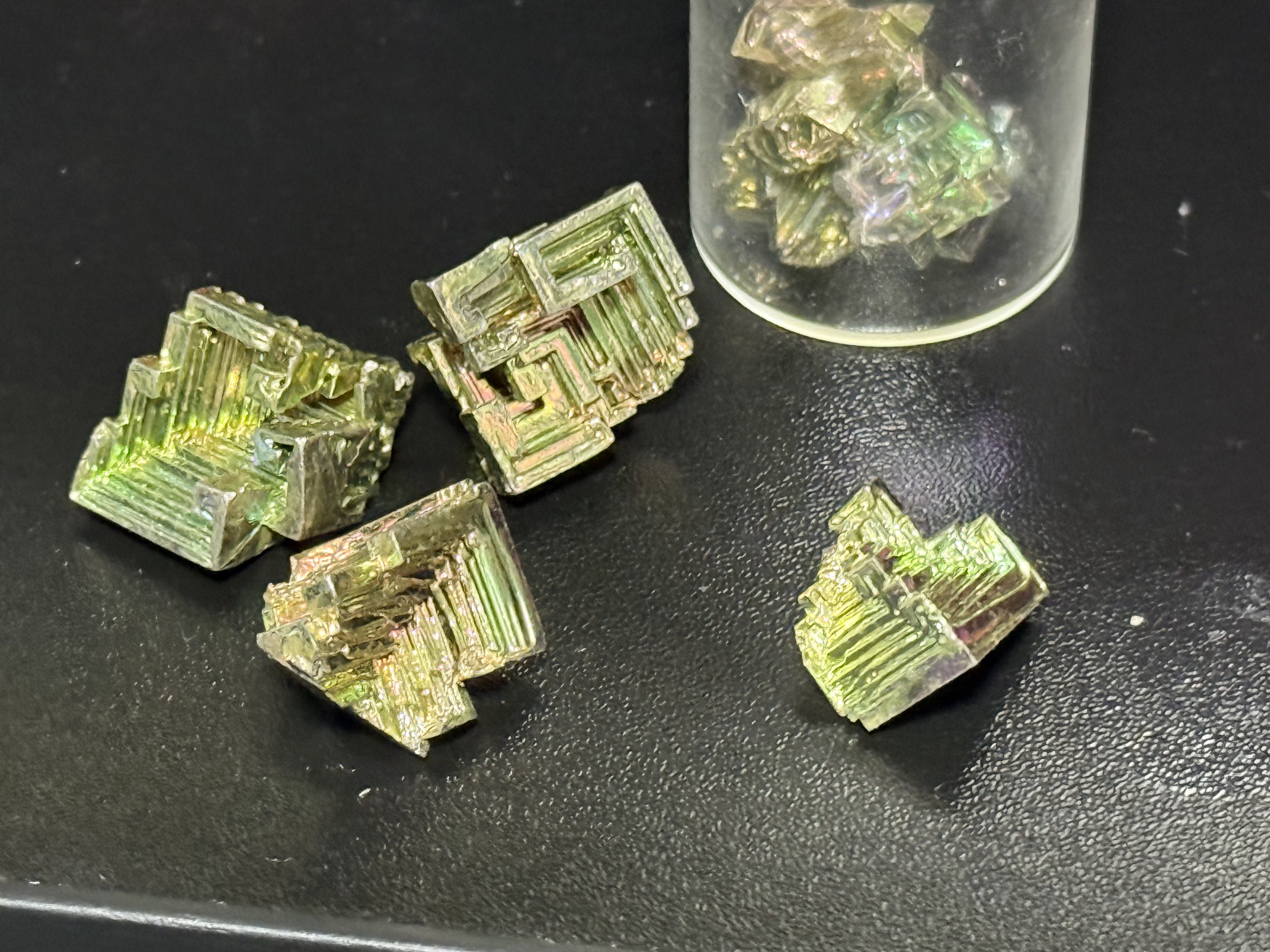 ビスマス結晶 ビスマス結晶 3個セット 研究用標本 金属鉱物( 60-80g