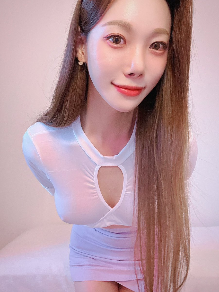 오늘 내일 휴무 개꿀띠💋💋
즐추 !!! 고추 !!!!!!!! 냠냠 ㅋㅋㅋㅋㅋㅋ