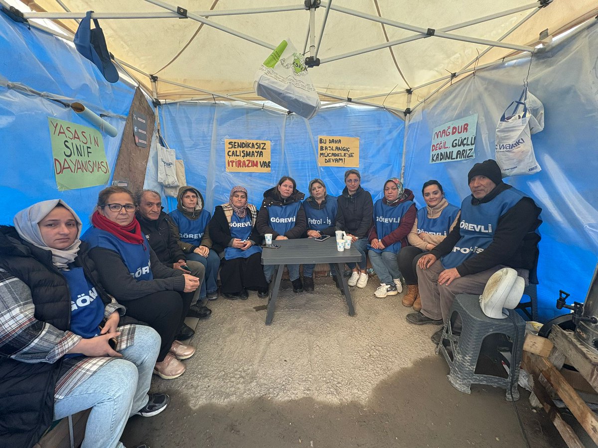 Sayın <a href="/isikhanvedat/">Prof. Dr. Vedat Işıkhan</a>, Temel Conta işvereninin grev kırıcılığı, başında bulunduğunuz Bakanlık müfettişlerince iki kez tespit edilmesine rağmen devam ediyor. Bugün grevimizin 300. günü. Yılmayacağız, kazanacağız. Kamuoyu bilsin!
<a href="/adalet_bakanlik/">T.C. Adalet Bakanlığı</a>