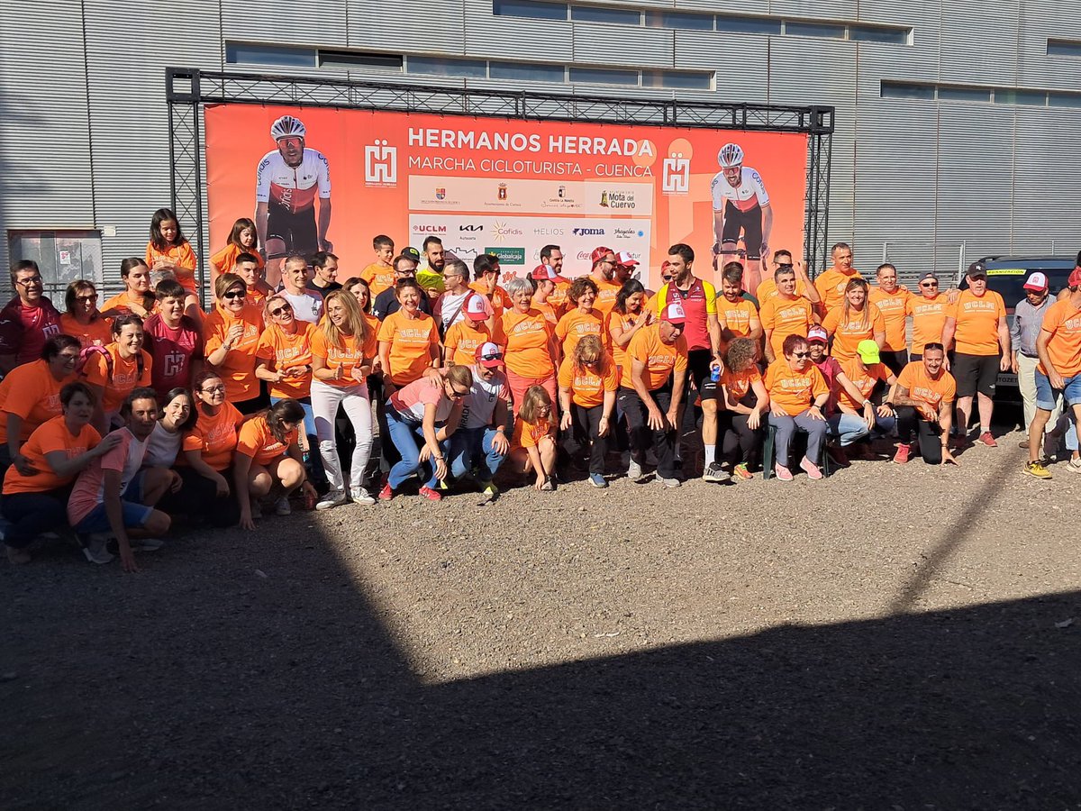 Gran jornada de ciclismo la vivida ayer en la marcha “Hermanos Herrada” 🚴🏼🚴🏾‍♀️
Ruta espectacular, mucha participación y fenomenal organización… 😀👏🏻👏🏻

<a href="/uclm_es/">Universidad de Castilla-La Mancha</a> <a href="/jesushl90/">Jesús Herrada López</a>