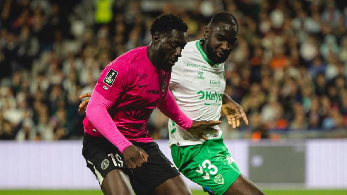 Ligue 2 : K.O. d'entrée, le MHSC défait cruellement contre l'ASSE ⚽ buff.ly/h0qcfEF #MHSCASSE #Ligue2 #Montpellier #Hérault