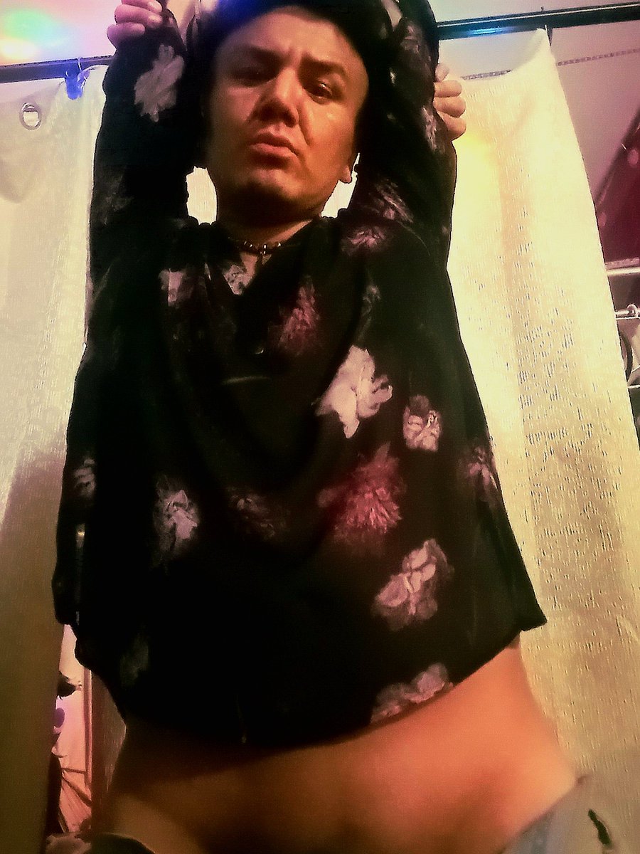 EGnite87's tweet photo. #playingdressup #nopants #gay #sheer # https://t.co/o7B5l9WR8n