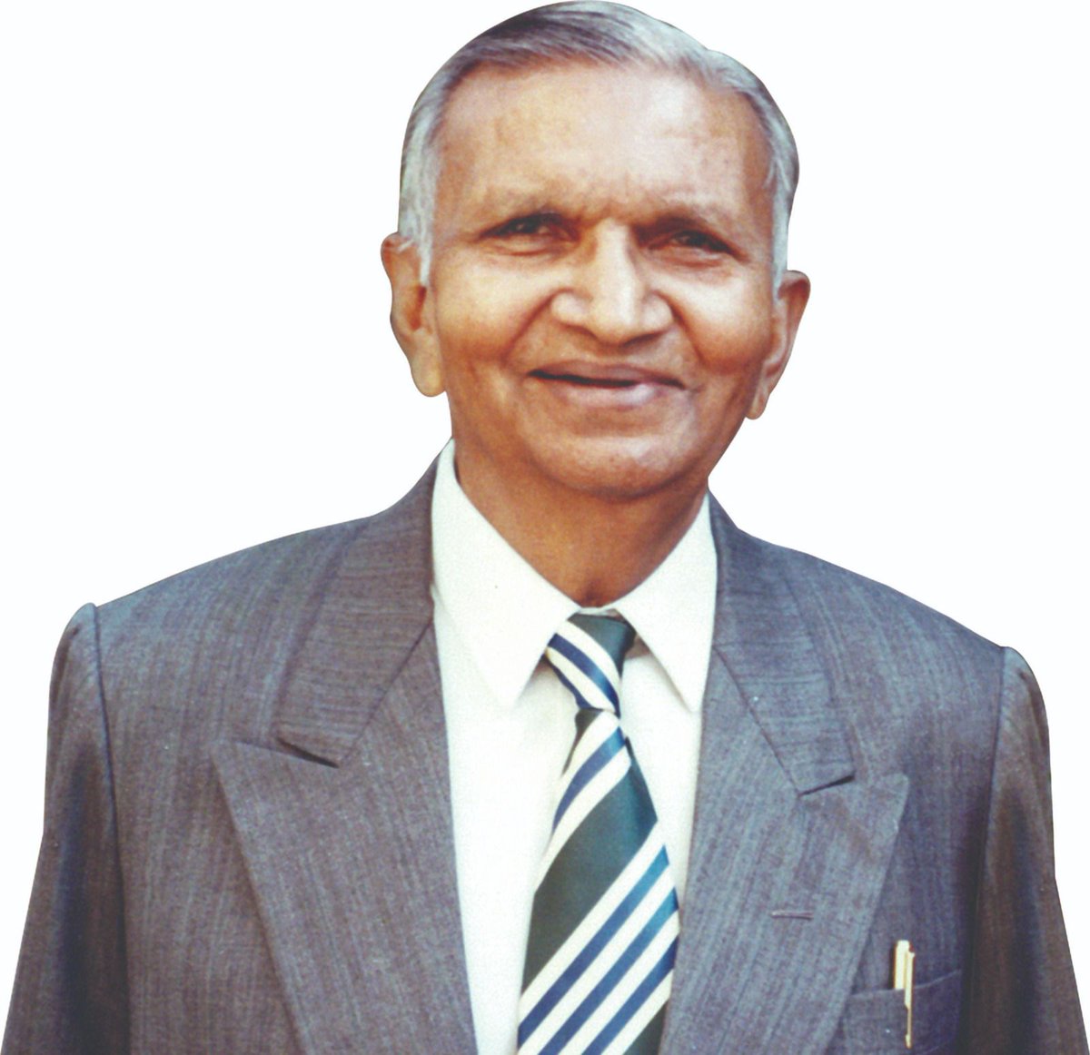 “નિશાન ચૂક માફ, નહીં માફ નીચું નિશાન...”

અનેક પડકારોનો સામનો કરીને અન્યના જીવનમાં આશાનું કિરણ બનનારા શ્રી યુ.એન મહેતાની ઉદ્યોગસાહસિકતાને VGRC કરે છે સલામ… 

બનાસકાંઠા જિલ્લાના નાનકડા મેમદપુર ગામમાં જન્મેલા ઉત્તમભાઈ નાથાલાલ મહેતા (14મી જાન્યુઆરી, 1924 - 31મી માર્ચ, 1998)ની