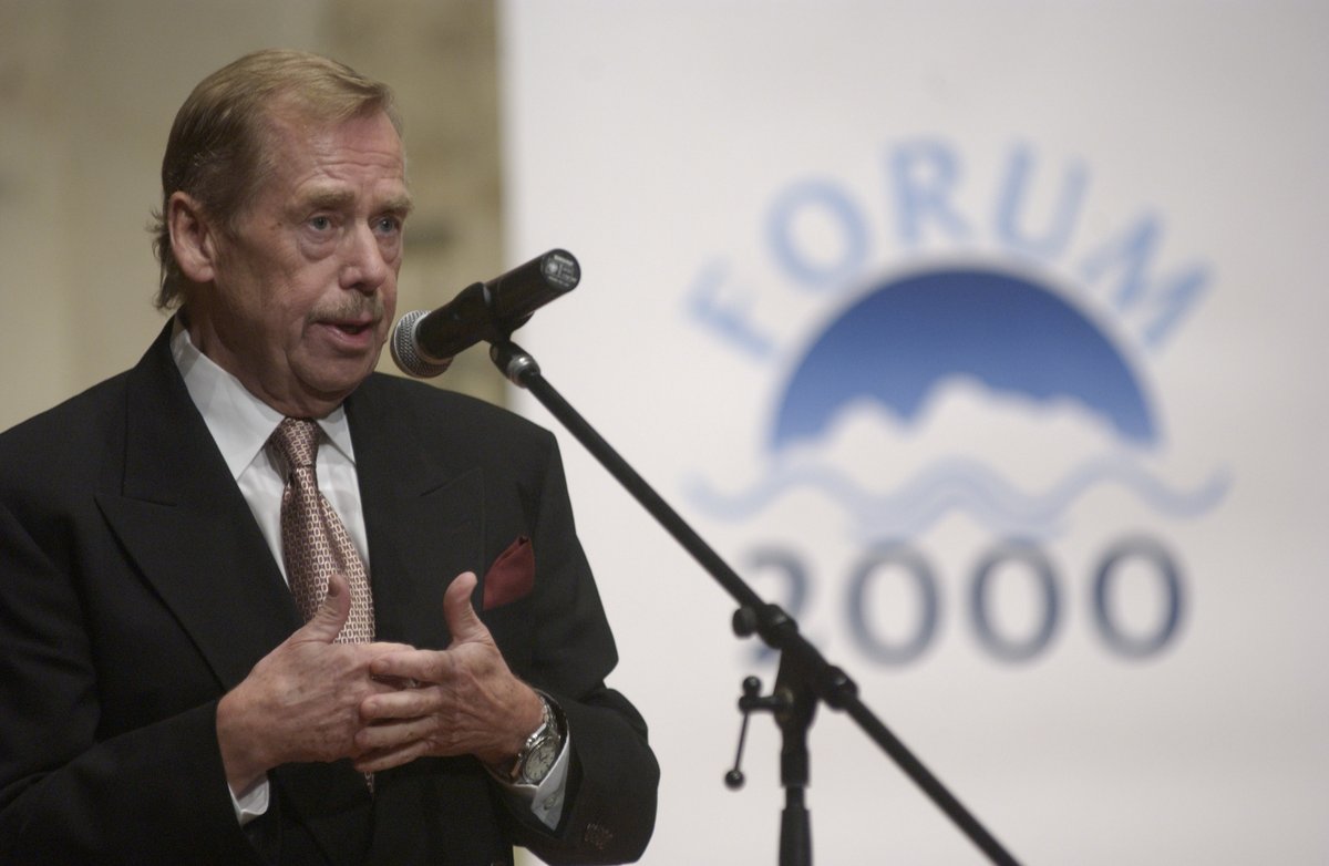 Forum_2000's tweet image. Human rights advocate and staunch democrat Václav Havel would have celebrated his 89th birthday today. Through our work, we strive to carry on his legacy.