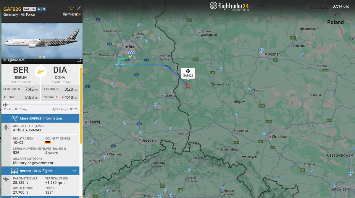 PolishMilRadar's tweet photo. 📅05.10🕒09:18LT Niemiecki A350 nad Polską
🇩🇪 Siły Powietrzne Niemiec
✈️Airbus A350-941 "10+02"
#GAF926 wznoszenie↗️
🛫Berlin #EEDB 🇩🇪
🛬Doha #OTBD 🇶🇦
🔗https://t.co/LNrhFN5ZFx
#POLMILRADAR https://t.co/Y8AqpNVOvU