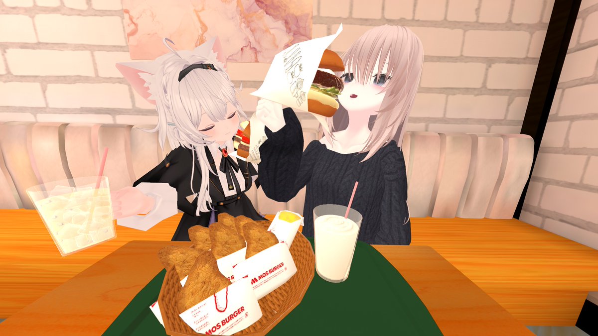 Mzuz4IMuvU68621's tweet photo. モスバーガー公式に行ってきたよ!
作り方とかも細かくて食テロ多かった🤤#月モス
#mosmoon https://t.co/sd6rGvxOKi