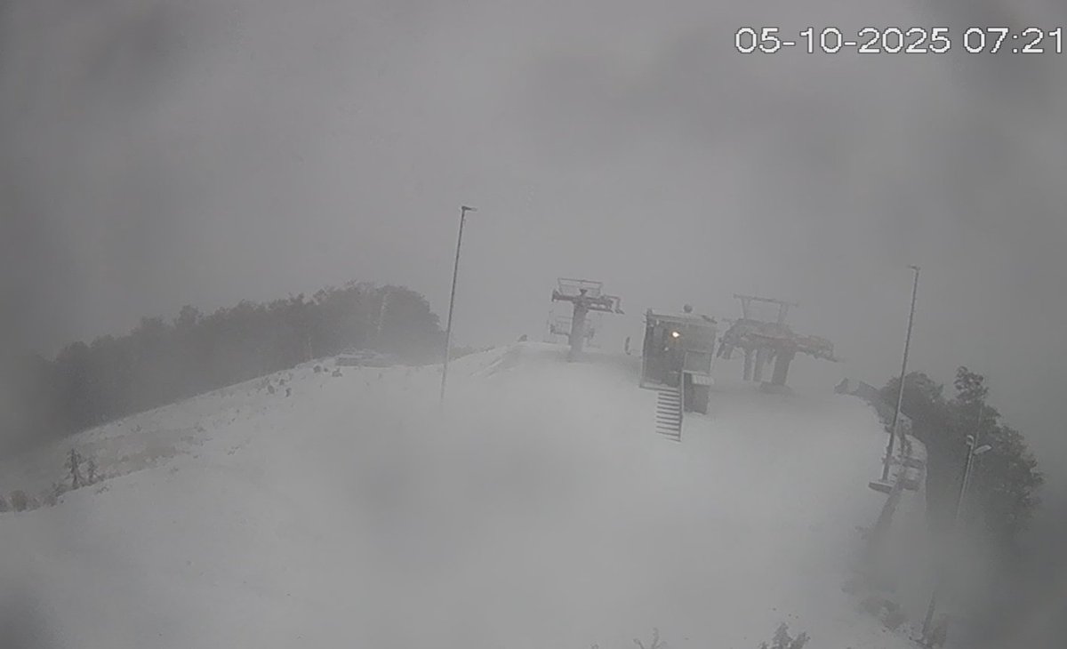 Platak-Radeševo upravo ❄️⛄😍
Foto: Webcamsopatija