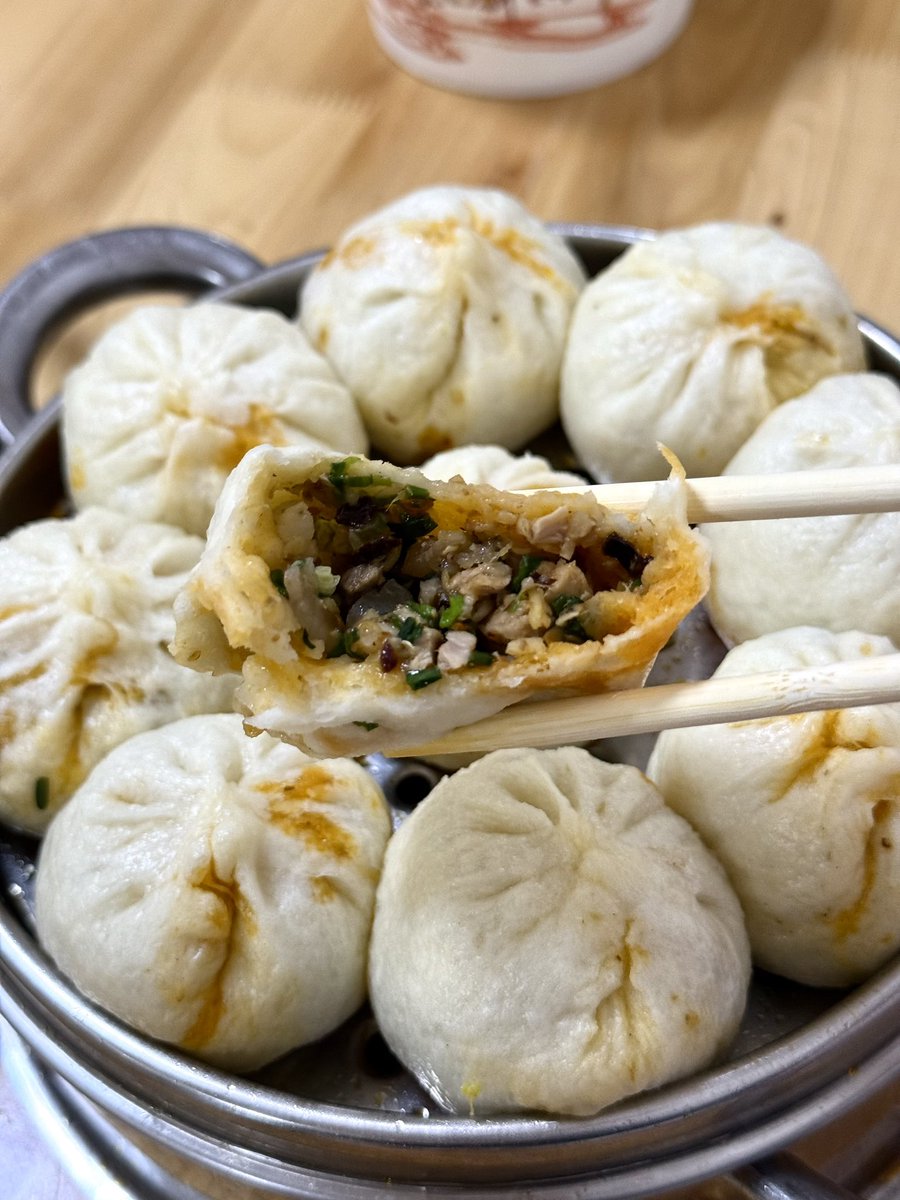 巴中咸菜腊肉包和鲜肉包真的无敌，带几笼回重庆ʕ •ᴥ•ʔ