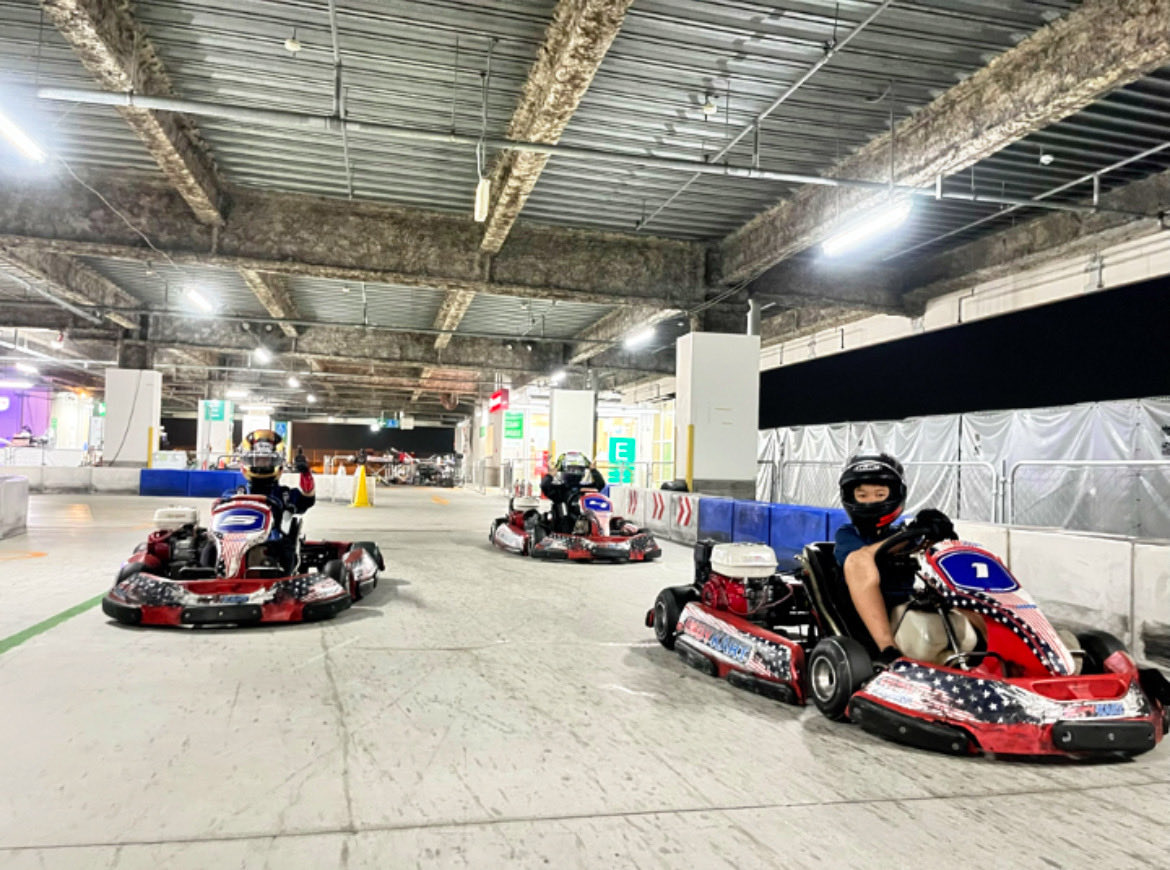 indykart_'s tweet image. 【INDY SPRINT】リザルト発表🔥

🥇おかざえもん
🥈たらったら伍長
🥉うーま
 4  のろのろ軍曹
 5  そうし
 6  Voltaire 

接戦の33周決勝を制したのは…
おかざえもん選手✨✨
2位の伍長は後半、コースレコードを叩き出しながら猛追❗️真後ろに迫るも、あともう少しでした💥

#スプリント #sprint