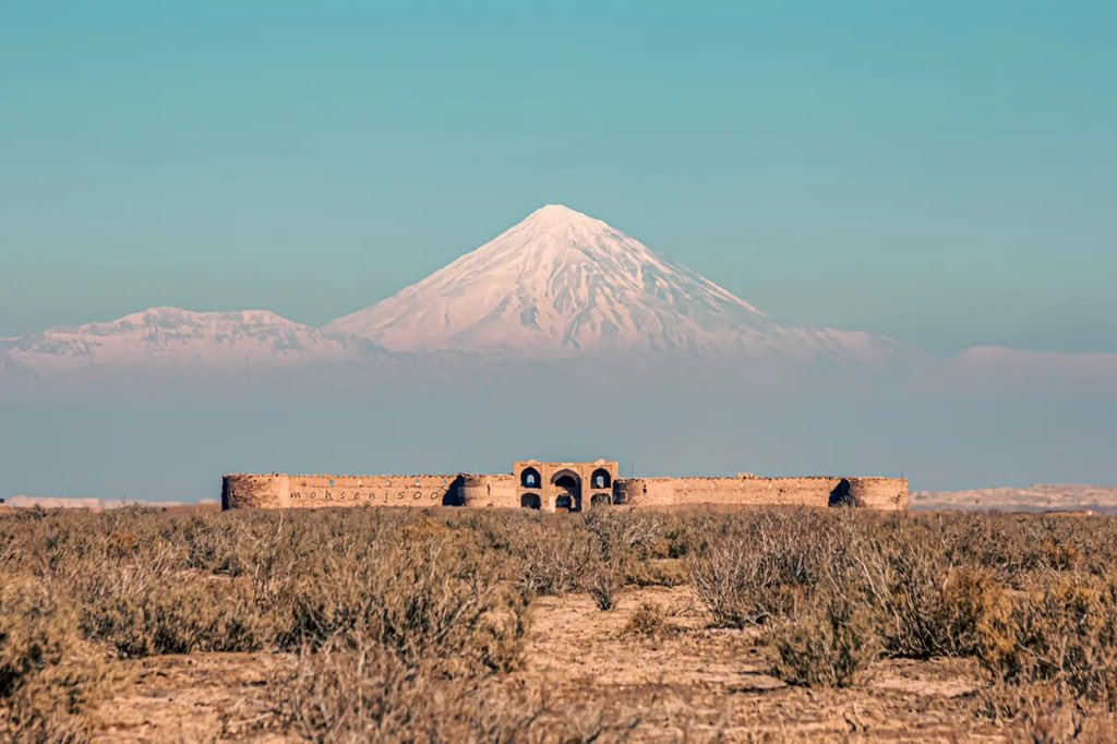 #دماوند و کاروانسرای دیرگچین 

ثبت از محسن جدیدی ، مهرماه ۱۴۰۴