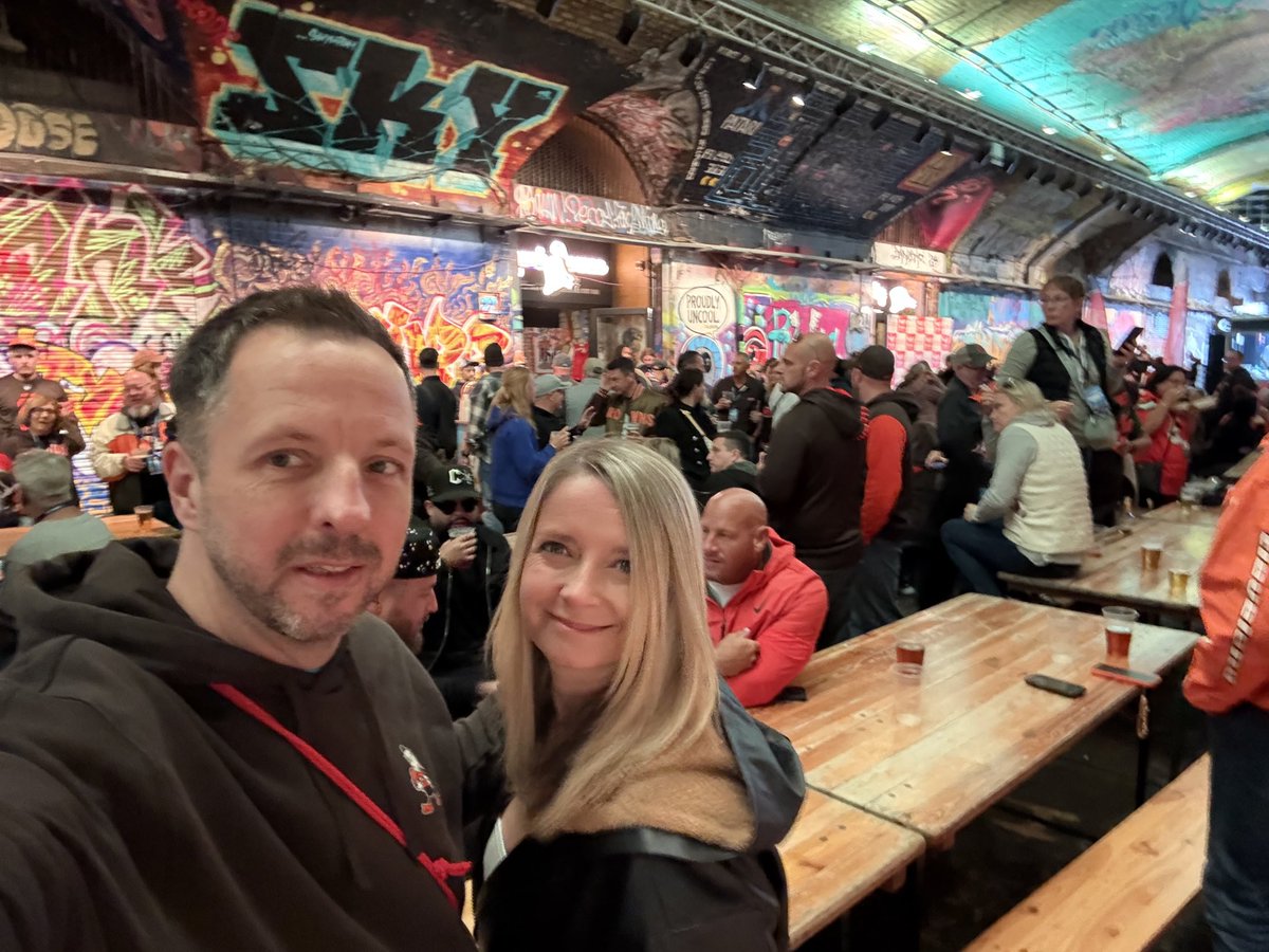 adamday78's tweet photo. Some pictures from leake street yesterday https://t.co/MJ4ggooWHy