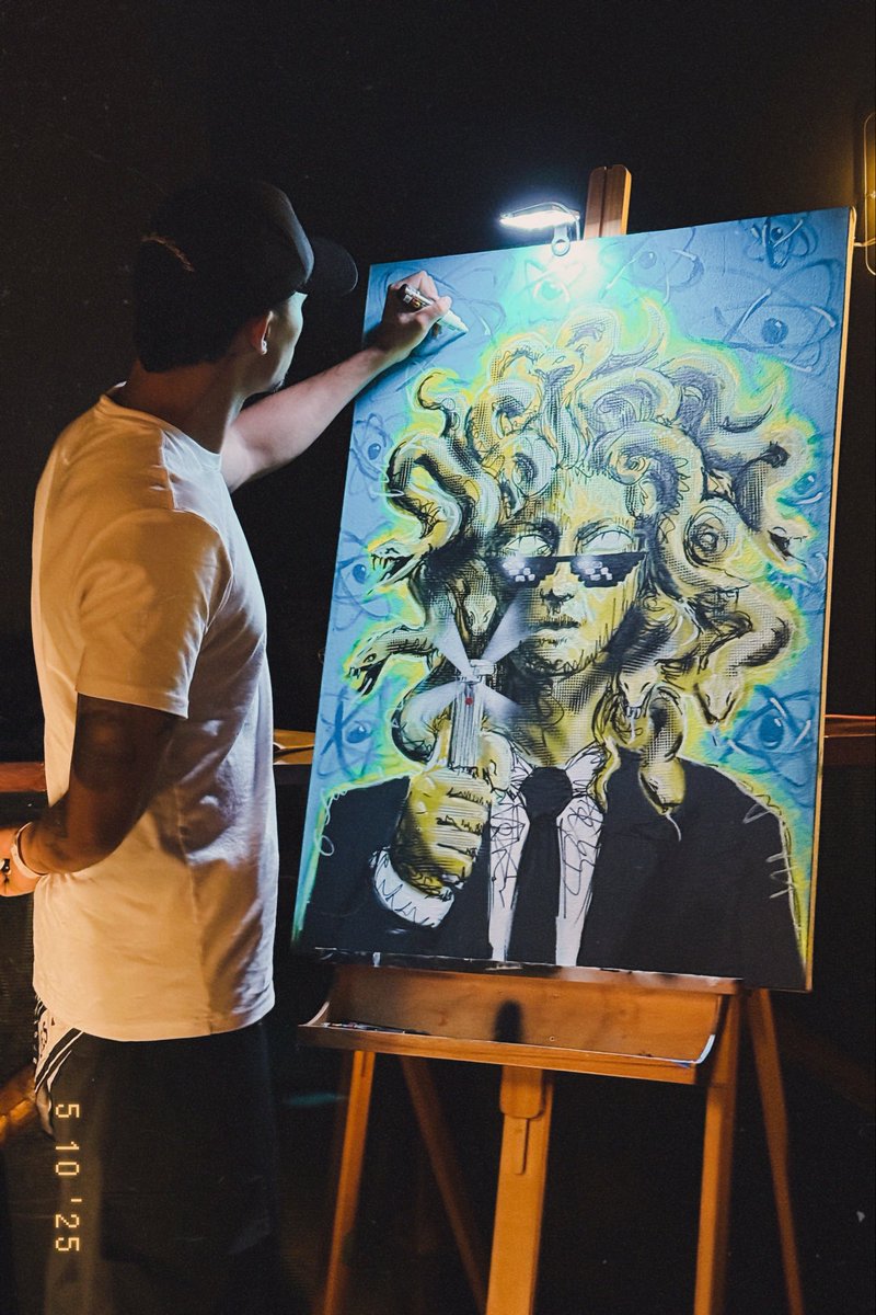Un día más confirmando que pintar en vivo es mega divertido 🤠