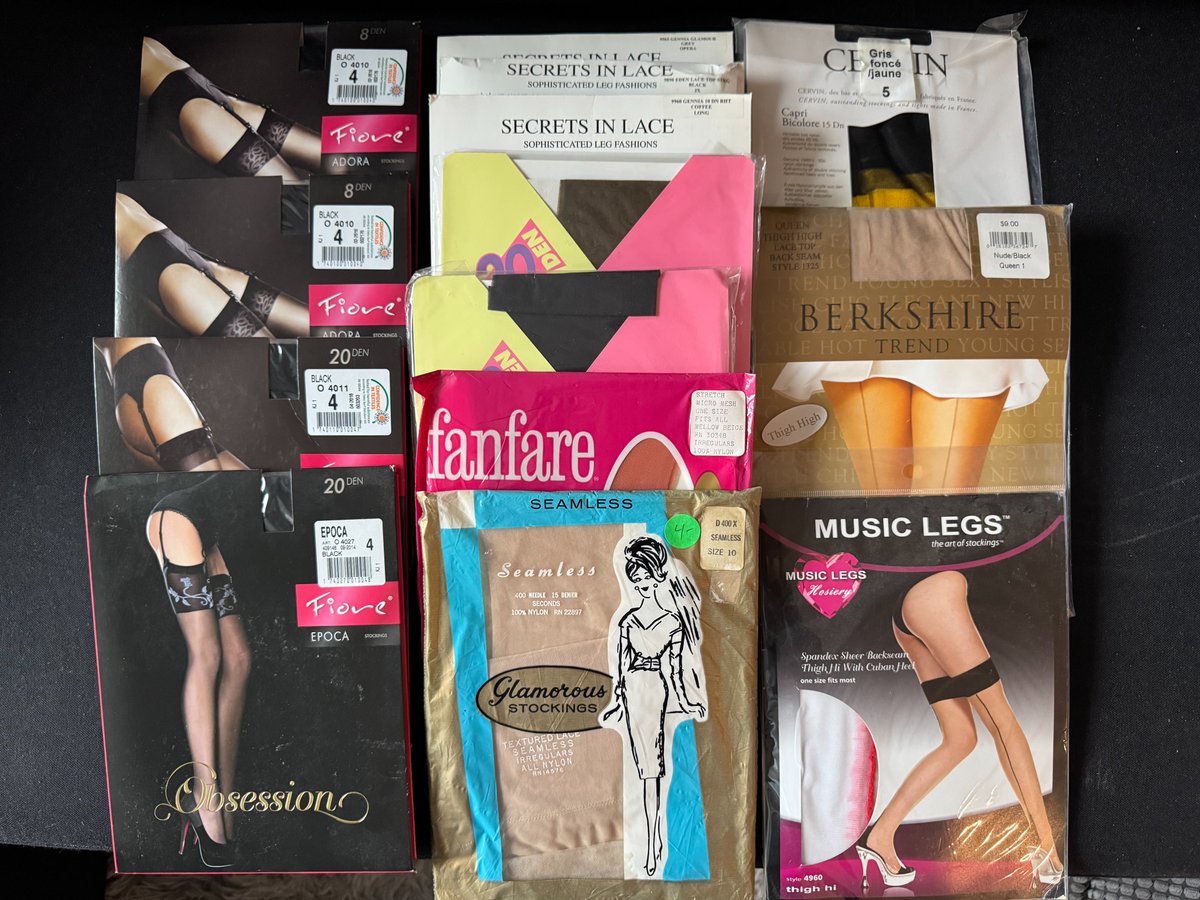 StockingedSec's tweet photo. FOR SALE: 14 pairs Vintage &amp; Name Brand Stockings AU $75 (+ Shipping) https://t.co/AeM1lLvwD3
