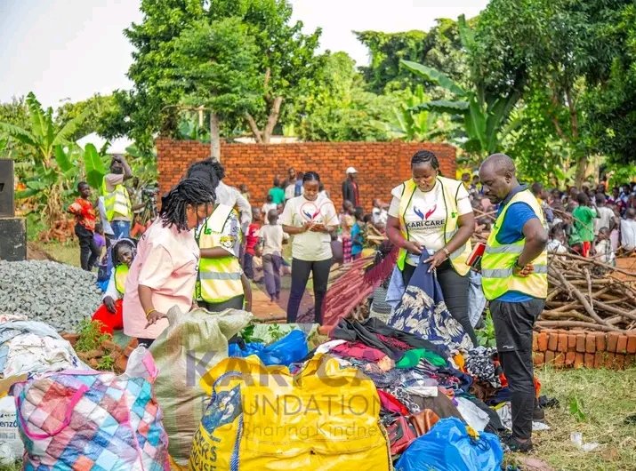 karicarefound's tweet image. Isaiah 58:7 
&quot;Is it not to share your food with the hungry and to provide the poor wanderer with shelter, when you see the naked, to clothe them, and not to turn away from your own flesh and blood?&quot;

#scripture #share #sharingkindness #buildinghope  #Love #TogetherAs1