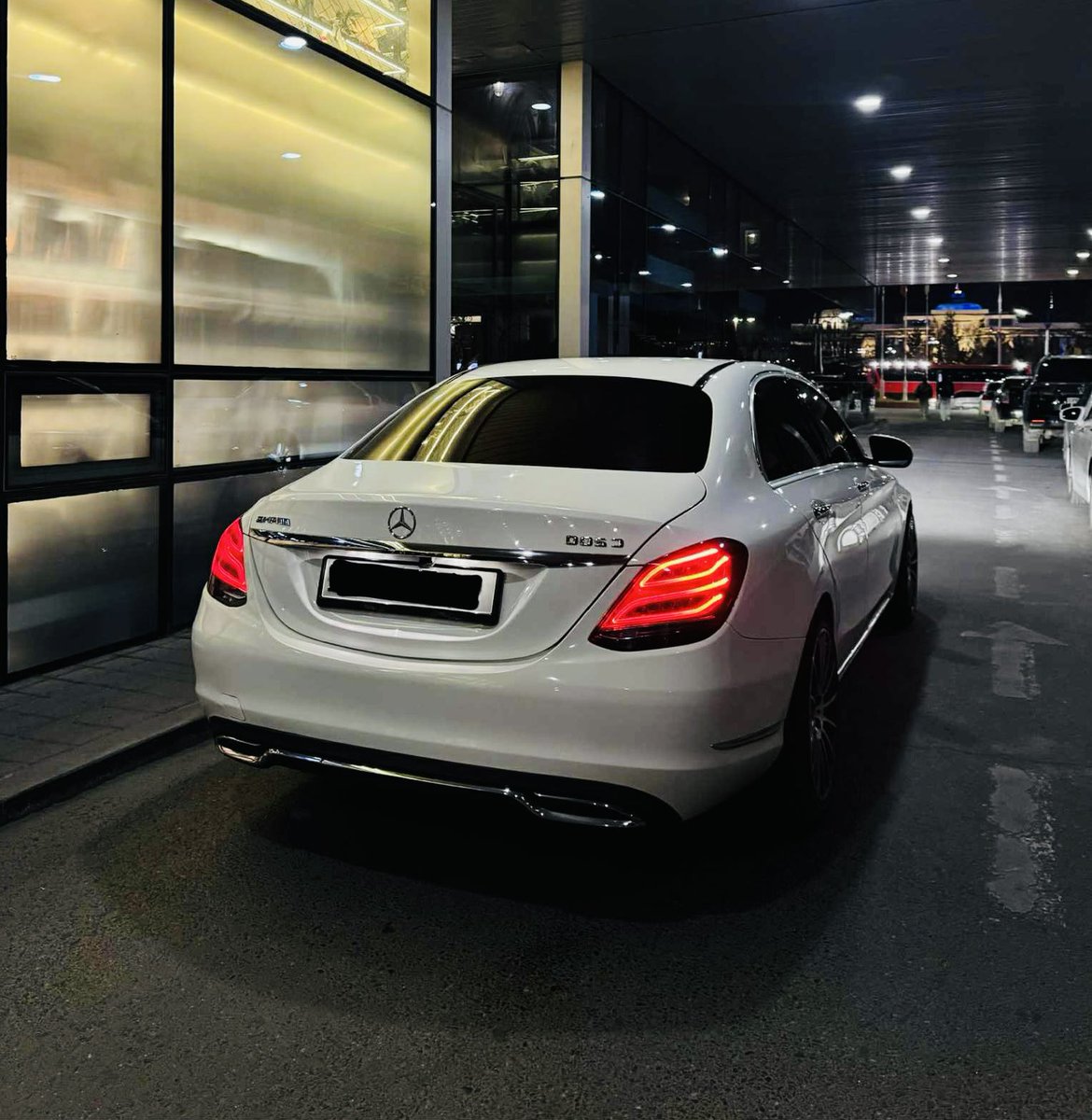 Shigtgee's tweet image. Мөнгөний хэрэг гараад аль нэгийг нь яаралтай зармаар байна. РТ🙏

Бенз 2сс турбо - Үнэхээр тухтай, cool. Буруу рультэй болохоор арай хямд үнээр бенз авах боломж байна.👍
2014/2023
45 саяас,

Лексус 2,5cc бензин - Хайртай машин минь. 🥹 
2011/2021
42 саяас яриад өгнө. 88098020