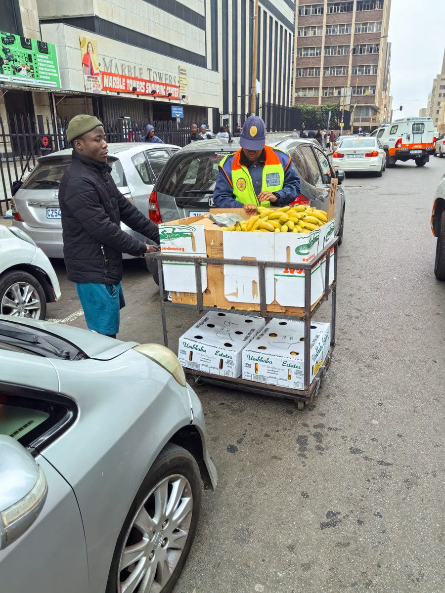 Jo'burg Metro Police Department - JMPD tweet media