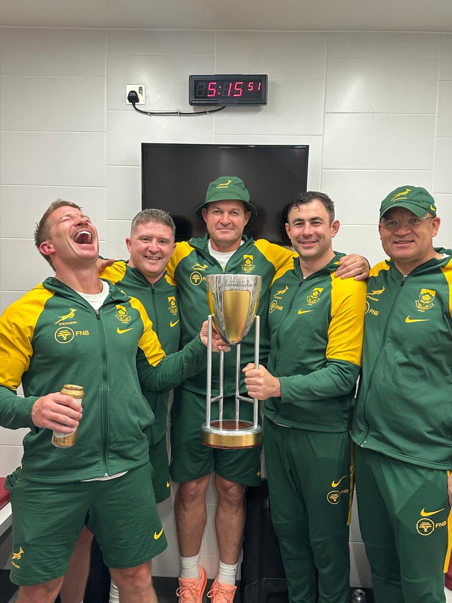 jerryflannery's tweet photo. What a great laugh ❤️ 🇿🇦 https://t.co/xZwZ8R2DuA