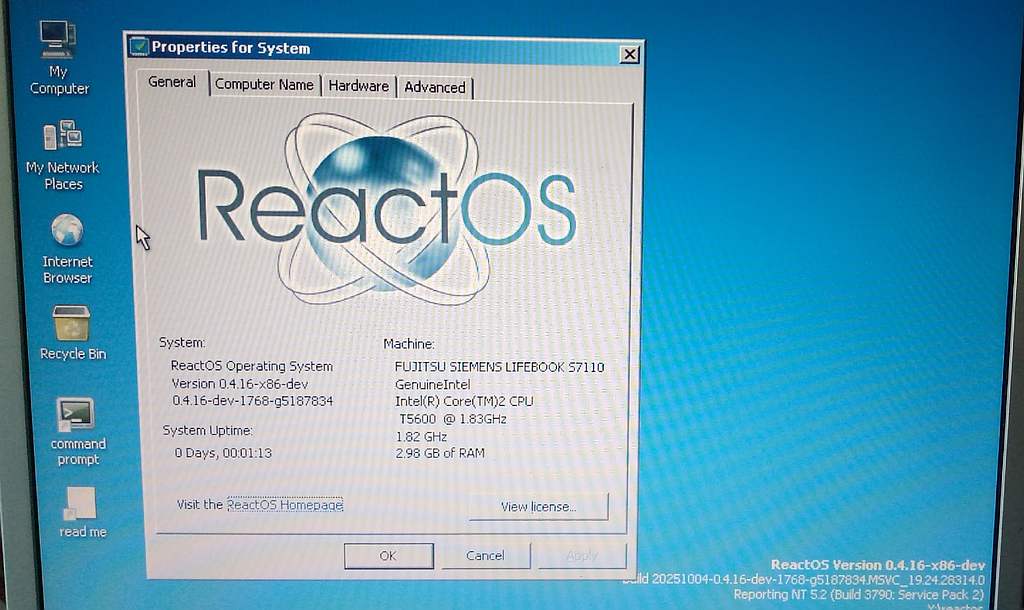 reactos's tweet image. Here&apos;s #ReactOS LiveCD on Fujitsu Siemens Lifebook S7110!
Test by diakin.