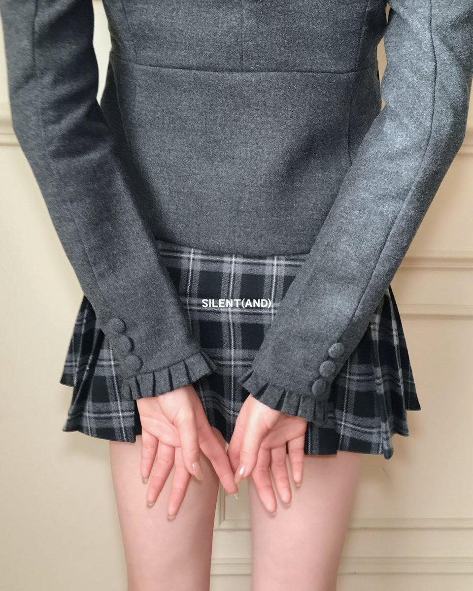 _silentand_'s tweet photo. silentand 2025 aw collection vol.3
coming soon ෆ ◠ ◡ https://t.co/tn53OfDxtg