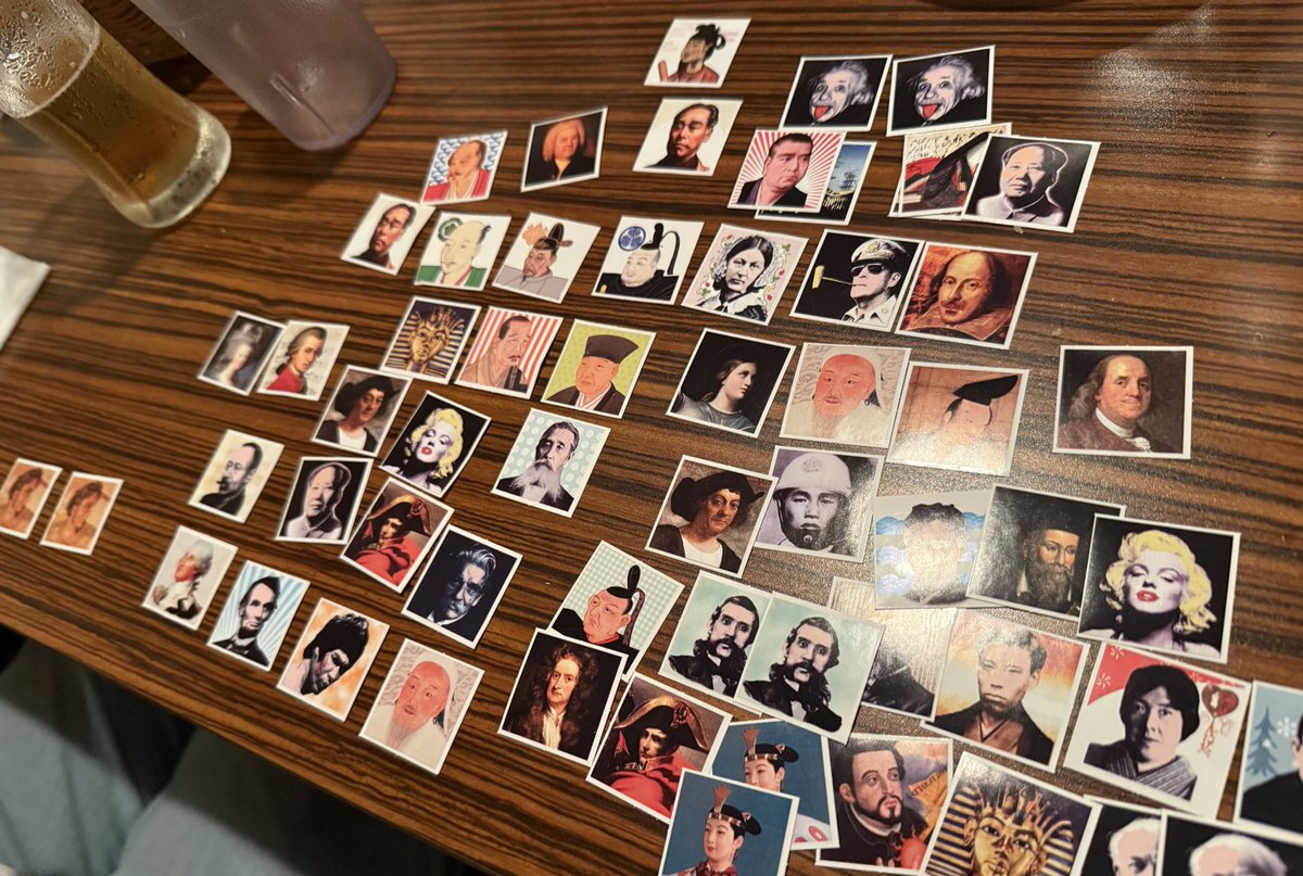 リアルガチャがやめられなくてェ…