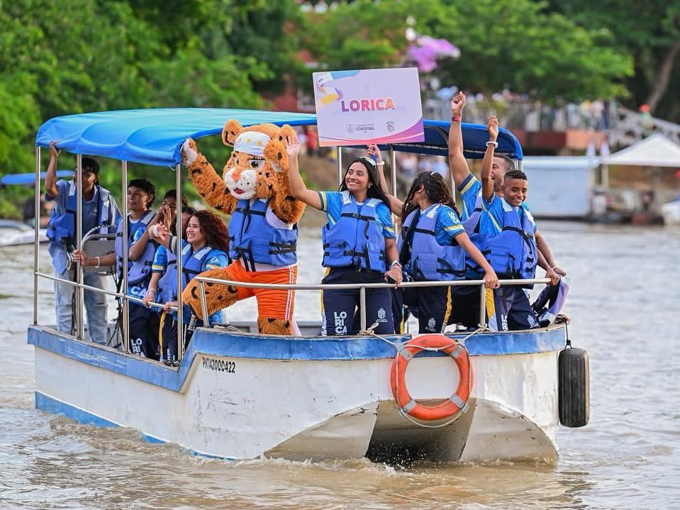 Con fiesta en el río #Sinú en #Montería comenzaron los Juegos Deportivos Departamentales en Córdoba. Más de 500 atletas cordobeses van por la gloria. La delegación de Lorica es llamada a ser protagonista en las competencias.