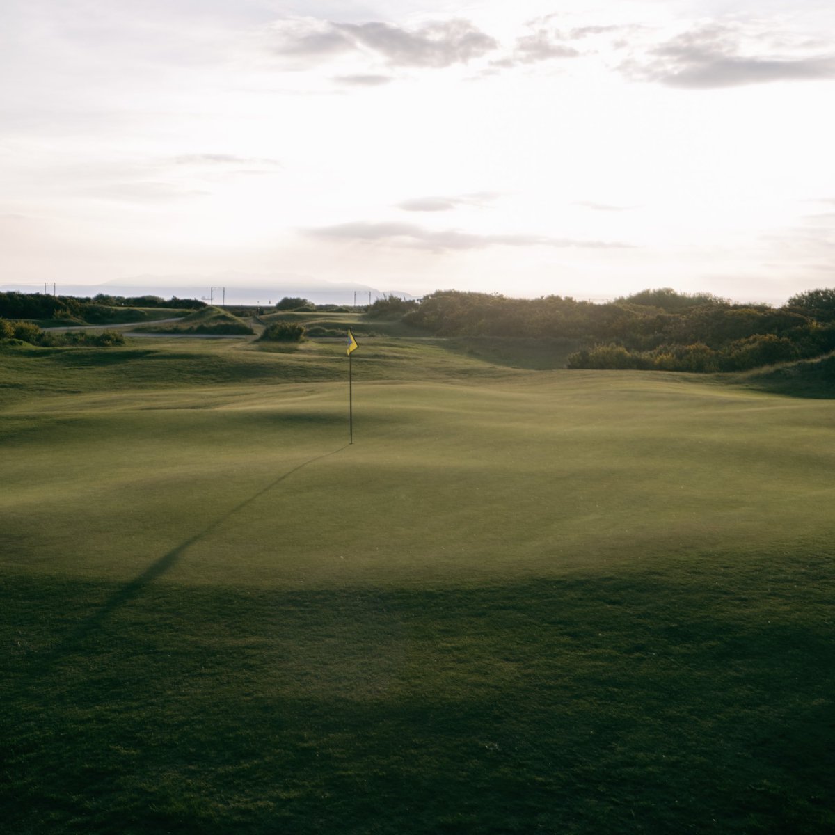 Barassie_KBGC's tweet image. Story Time: Why Kilmarnock (Barassie)

In 1887, 14 visionary men gathered at the George Hotel in Kilmarnock, laying the foundation for the club and building 9 holes.

Then in 1894 new land was secured at Barassie just 9 miles west, enabling links golf and better access by rail.