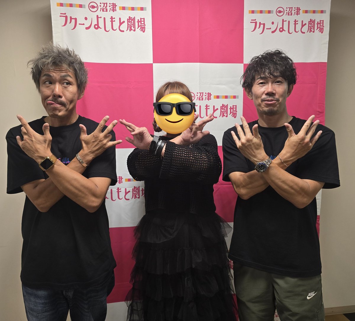 mk02's tweet photo. 2年振りにトータルさんの単独に行けました😆👏まだ皮切ったばっかりだから何も言えねぇけど漫才もイタズラも笑いすぎて顔筋疲れた🤣オープニングVTRがエモすぎて泣きそうになったのはここだけのお話😭💖
#トータルテンボス漫才ツアー2025
#入れ違いグッジョブと
#全員間違ってるカリスマックス😎 https://t.co/0oqxFOxgSc