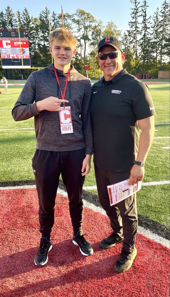 tywied9's tweet photo. Thank you @BigRed_Football for a great visit. Had an amazing time watching the game and walking around the campus and facilities.
@TerryUrsin @Coach_Hatcher20 @Americanfbcamp @JWhitlow_2 https://t.co/KhZszVcYKc