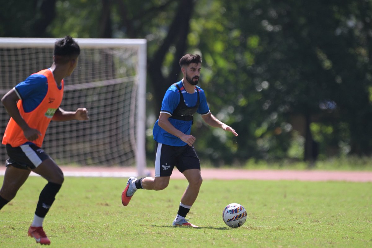 🔋✅💪🏼⚽️ <a href="/NEUtdFC/">NorthEast United FC</a>