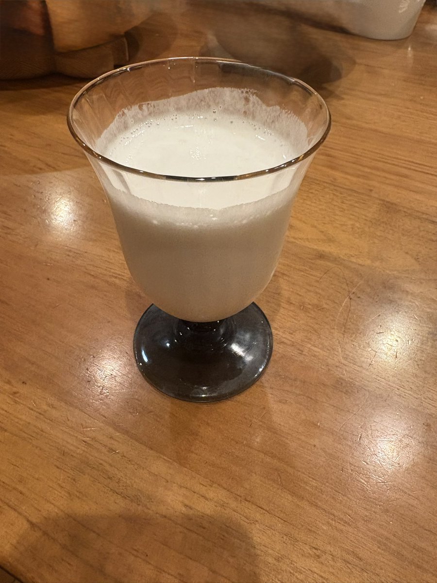 久しぶりに料理したぞぉ〜

今日はやってみたかった辛ラーメンカルボナーラとあまりの粉末で作ったスンドゥブ!!

めっちゃ美味しかったけど辛いの苦手だからラッシーを追加しちゃった(´>∀<｀)ゝ