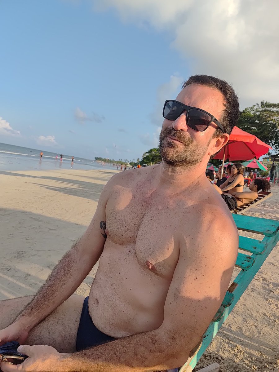 Bom mesmo é estar perto do mar 🌊