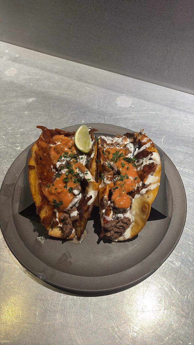 rd____k's tweet image. 美味いもん食べて自然満喫🤞