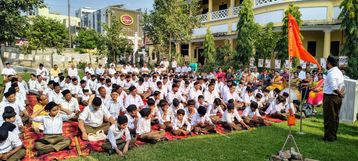 OfficeOfDSRSS's tweet photo. विजयदशमी पथ संचलन शताब्दी वर्ष उत्सव 2025 @100 शिवाजी नगर बस्ती सिकंदराबाद नगर जनपद बुलंदशहर @DharmendraRss_ 
@RSSorg
🙏 https://t.co/fb8LYQ6ZWc