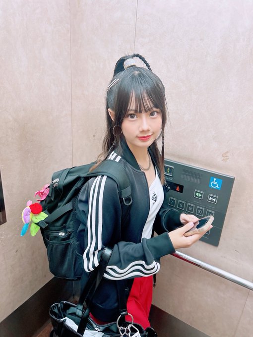 Twitterのコスプレ画像16