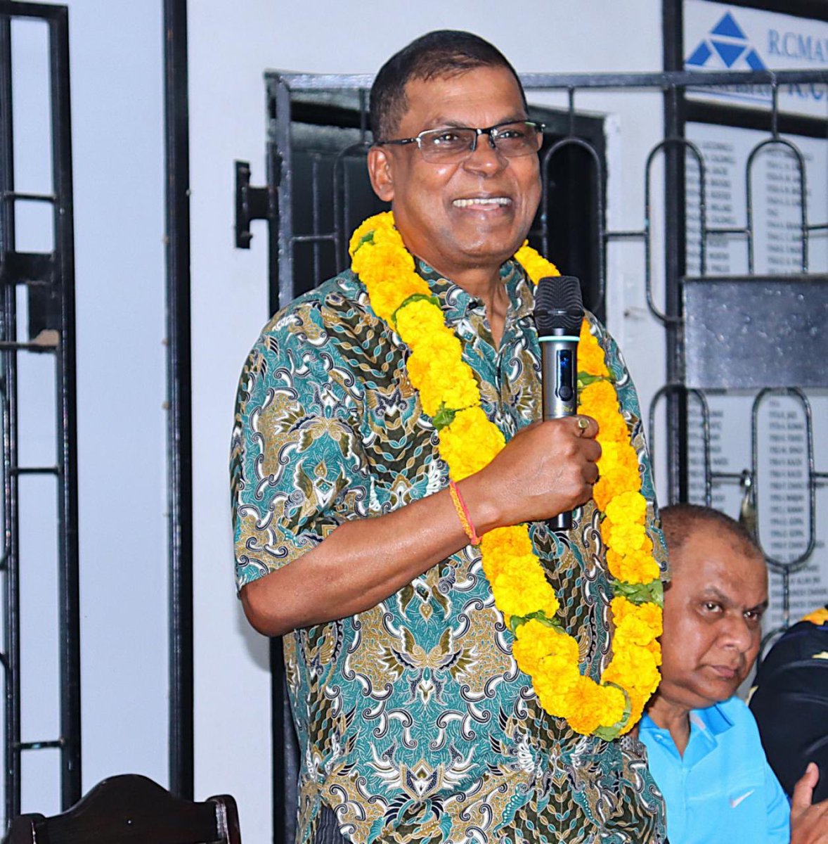 bimanprasad's tweet image. Delighted to join golf enthusiasts in Ba for the 4 Men Ambrose Tournament ⛳️
Sports like golf not only build friendship and teamwork but also promote healthy living. Great to see young players taking part and keeping the sporting spirit in Ba alive. #fijiGolf #SportsDevelopment