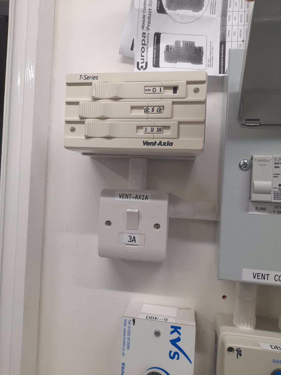 WtfElectrical's tweet photo. Small ventilation job with week for a customer in Hampshire.
A 12” Intake fan added to a small commercial kitchen to augment the exsting Ventilation/Extract system.
fitted along with associated switchgear wired through a double pole contactor for emergency shutoff through the GSS https://t.co/NN6YERYiNy