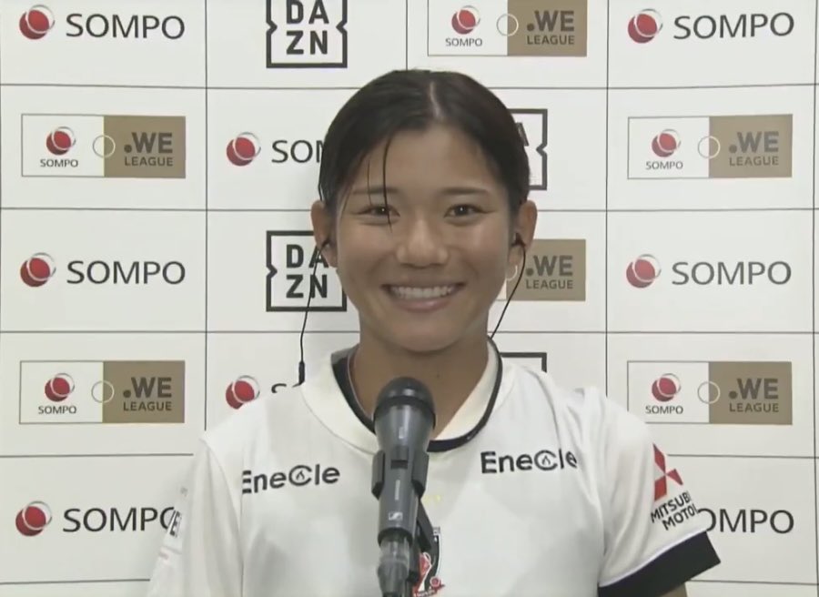 公式様お願いです まどかさんのユニフォームを買わせてくださいお願い