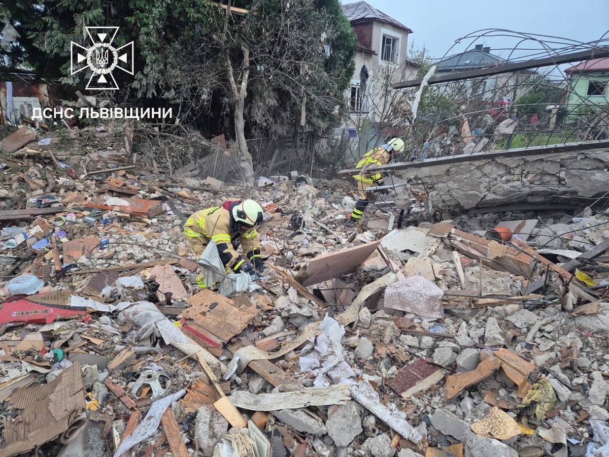Russia destroyed the house and killed family of 4 including 15 years old girl. 

NATO should make nofly zone over the right bank of Dnipro river. NATO jets should participate in shooting down missiles over Ukraine.